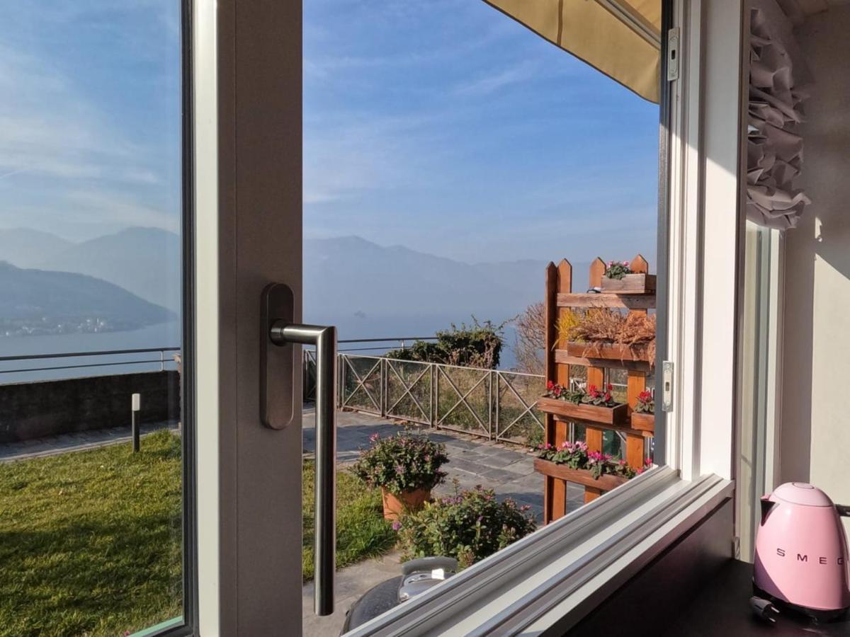 Gioiello Sul Lago D'Iseo Sale Marasino Exterior foto